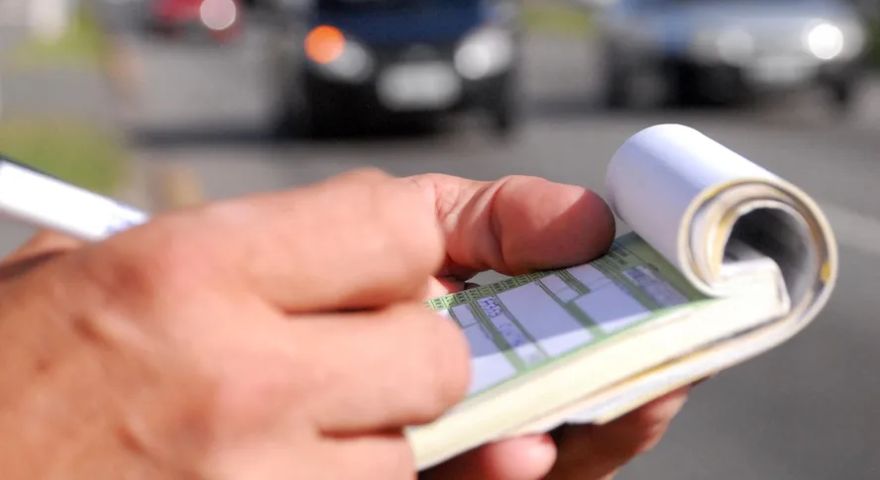 Infrações de trânsito que custam pontos na CNH e você não sabia